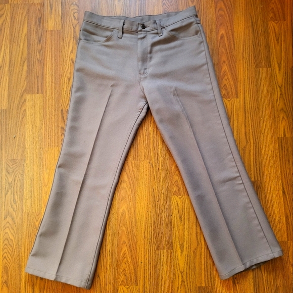 Wrangler Other - Mens Chino Wrangler Pants Size 34x30 Grey Relaxed Comfort
